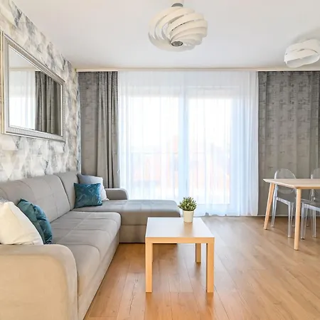 Ltc Ujejskiego Апартаменты *