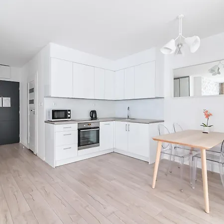 Ltc Ujejskiego Гдыня