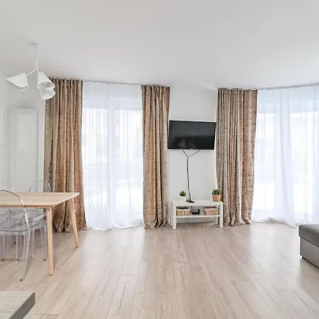 Ltc Ujejskiego Апартаменты