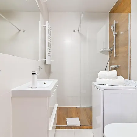 Ltc Ujejskiego Апартаменты