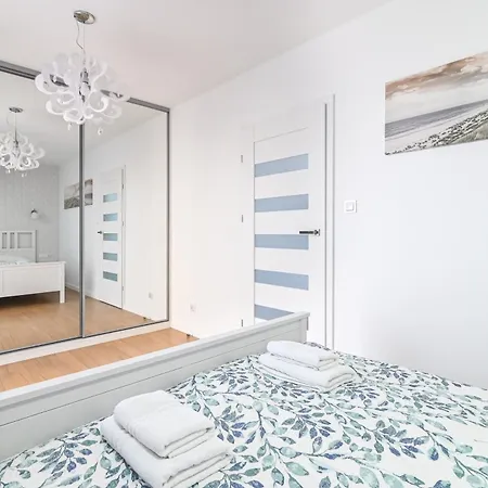 Ltc Ujejskiego Апартаменты Гдыня